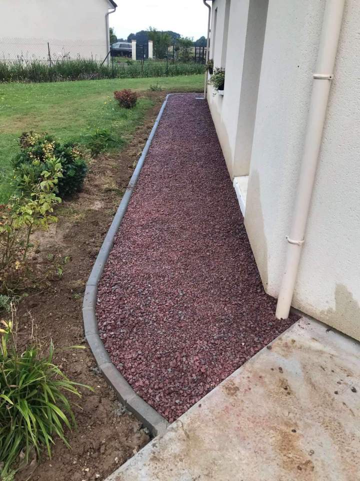 Aménagement de bordure près d'Abbeville